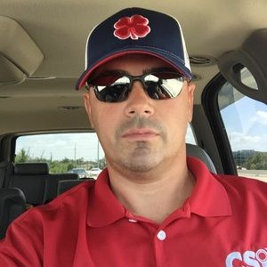 Meet your Posher, Tom